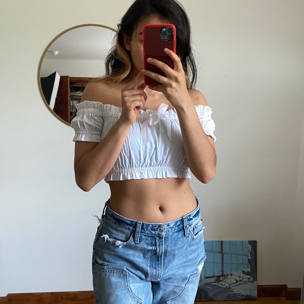 White ruched top